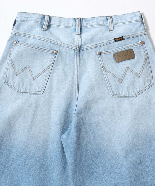Wrangler(ラングラー)の「Wrangler(ラングラー)DENIM SHORTS/ヴィンテージウォッシュ・ダメージ加工デニムショーツ メンズ レディース ユニセックス/ジョーツ(デニムパンツ・メンズ・ライトインディゴブルー/インディゴブルー・M/L/XL/S)」の11枚目の写真