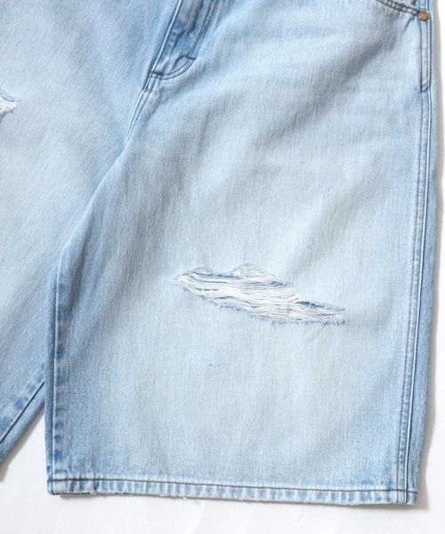 Wrangler(ラングラー)の「Wrangler(ラングラー)DENIM SHORTS/ヴィンテージウォッシュ・ダメージ加工デニムショーツ メンズ レディース ユニセックス/ジョーツ(デニムパンツ・メンズ・ライトインディゴブルー/インディゴブルー・M/L/XL/S)」の21枚目の写真