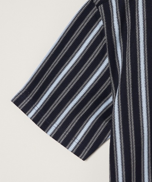 three dots(スリードッツ)の「ラッセル 半袖シャツ(シャツ/ブラウス・メンズ・サックスブルー/ライトホワイト・MEDIUM/LARGE/SMALL)」の6枚目の写真