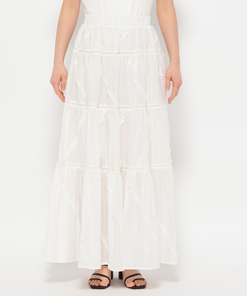 LOWRYS FARM(ローリーズファーム)の「コットンボイルボリュームスカート 289813(スカート・レディース・レッド/ホワイト/ブラック・FREE)」の17枚目の写真