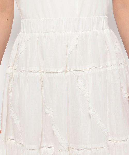 LOWRYS FARM(ローリーズファーム)の「コットンボイルボリュームスカート 289813(スカート・レディース・レッド/ホワイト/ブラック・FREE)」の20枚目の写真