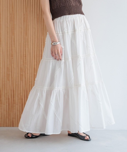 LOWRYS FARM(ローリーズファーム)の「コットンボイルボリュームスカート 289813(スカート・レディース・レッド/ホワイト/ブラック・FREE)」の8枚目の写真
