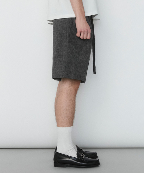 VICTIM(ヴィクティム)の「VICTIM ヴィクティム / LINEN WIDE SHORTS セットアップリネンワイドショーツ ショートパンツ / VTM-25-P-005(その他パンツ・メンズ・グレー/ブラック/ブラウン・1/2/3)」の7枚目の写真