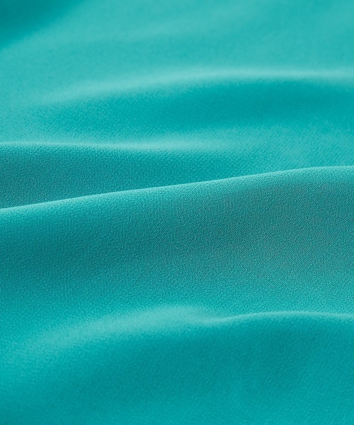 SMILE LAND(スマイルランド)の「<大きいサイズ> スキッパーデザイン裏地付ブラウス(シャツ/ブラウス・レディース・ピンク系/ブラック/ブルーグリーン/ブラック系/アイボリー系・L/LL/3L/4L/5L)」の8枚目の写真