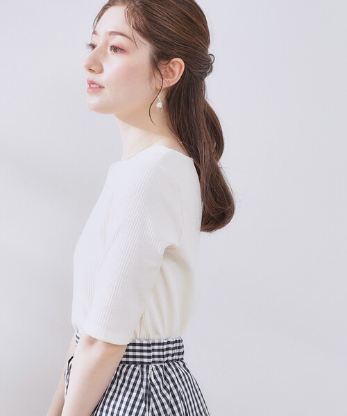 couture brooch（クチュールブローチ）の「【マシンウォッシャブル・アンチピリング・二の腕カバー】ハートネックテレコ5分袖プルオーバー（Tシャツ/カットソー・レディース・ホワイト系5/オフホワイト/ブラック・38/40/42/36）」の9枚目の写真