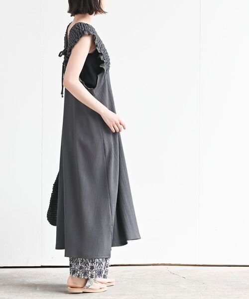 25SS新作【RONRON】SLEEVELESS シャーリングワンピース★2色 25SS新作【RONRON】SLEEVELESS シャーリングワンピース☆2色
