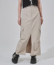 ナイロンカーゴマキシスカート