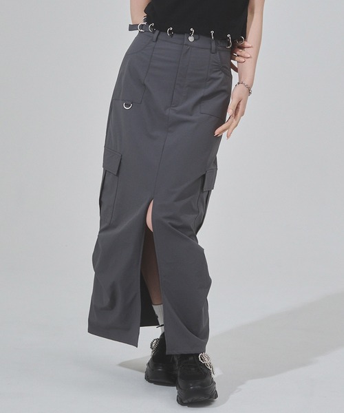 ENVYM（アンビー）の「ナイロンカーゴマキシスカート（スカート・レディース・ブラック/ベージュ・FREE）」の2枚目の写真