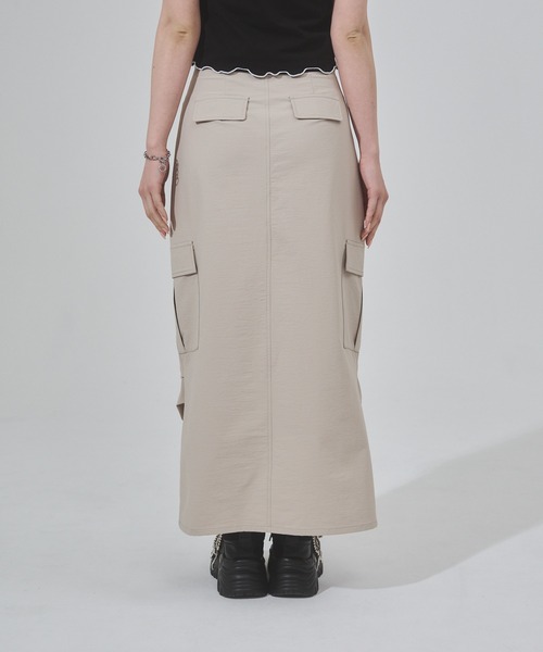ENVYM（アンビー）の「ナイロンカーゴマキシスカート（スカート・レディース・ブラック/ベージュ・FREE）」の5枚目の写真