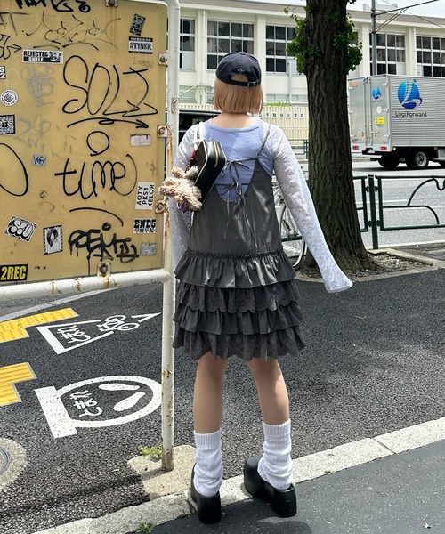 Alley Tokyo(アリートーキョー)の「Alleyロゴ総柄T&アメスリタンクセット(Tシャツ/カットソー・レディース・チャコール/サックスブルー/オフホワイト・FREE)」の5枚目の写真