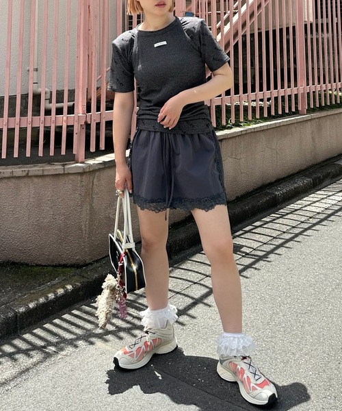 Alley Tokyo(アリートーキョー)の「Alleyロゴ総柄T&アメスリタンクセット(Tシャツ/カットソー・レディース・チャコール/サックスブルー/オフホワイト・FREE)」の17枚目の写真