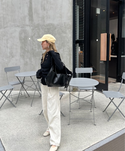 StyleSea（スタイルシー）の「スクエアソフトエコレザートートバッグ（トートバッグ・レディース・ブラック/ホワイト・FREE）」の18枚目の写真