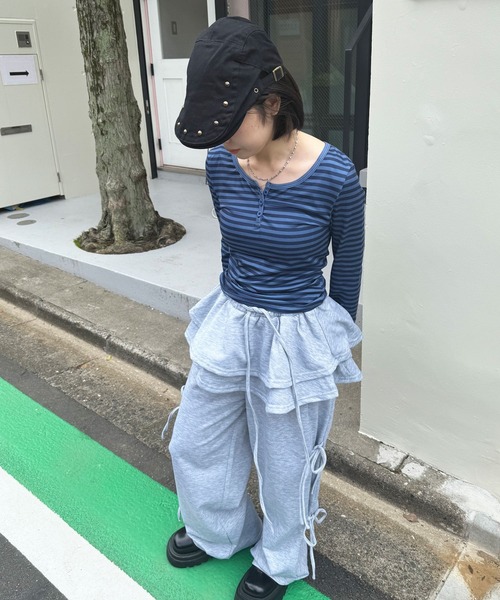 HALEY PESCA（ヘーリーペスカ）の「HALEY PESCA/ヘンリーネック　ボーダー柄クロップド長袖カットソー　ロンT（Tシャツ/カットソー・レディース・ブラック/ブルー・MEDIUM/SMALL）」の9枚目の写真