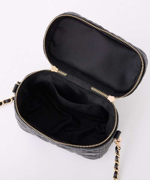 one after another NICE CLAUP(ワンアフターアナザーナイスクラップ)の「チャーム付きキルティングバニティバッグ(ショルダーバッグ・レディース・サックスブルー/ブラック/アイボリー/ピンク・FREE)」の11枚目の写真