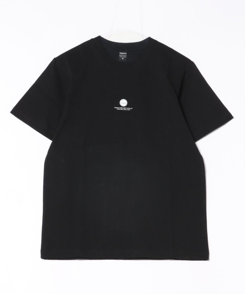 B'day(ビーデイ)の「ヘヴィウェイト天竺 プリント 半袖 クルーネック コットン100%(Tシャツ/カットソー・メンズ・ブラック/ホワイト/ライトオリーブ・LARGE/MEDIUM)」の1枚目の写真