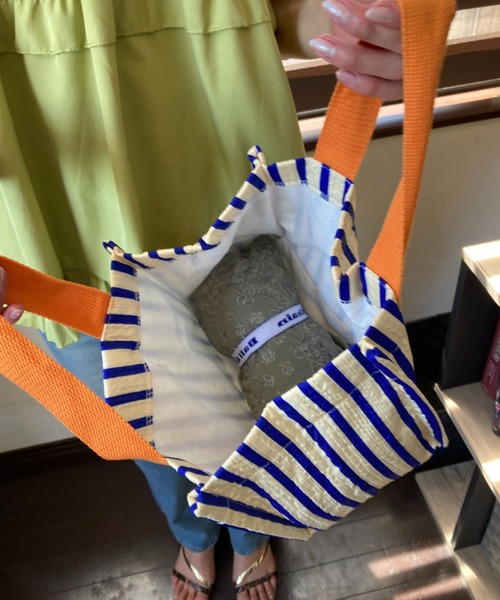 Loco Ocean（ロコオーシャン）の「【マチありトート】総柄 カラーハンドル ランチバッグ / トートバッグ（トートバッグ・レディース・ブルー/オレンジ・ONE SIZE）」の11枚目の写真