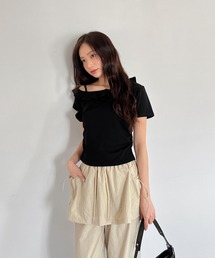 Tシャツ カットソー フリル クルーネック ワンオフショルダー ワンショルダー」に該当するTシャツ/カットソーファッション通販