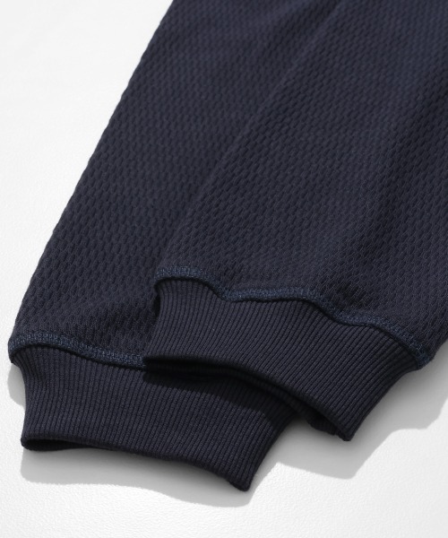 KRIFF MAYER（クリフメイヤー）の「ハニカムワッフルヘンリーロンT（Tシャツ/カットソー・メンズ・チャコール/ネイビー/ナチュラル/グレー・MEDIUM/LARGE/X-LARGE）」の11枚目の写真