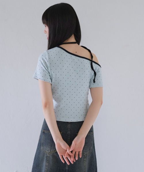 Uenui（ウニュイ）の「dot ribbon neck tee（Tシャツ/カットソー・レディース・ブラック/ブルー/グレー/ホワイト・FREE）」の13枚目の写真
