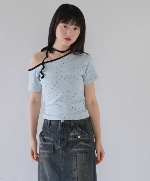 Uenui（ウニュイ）の「dot ribbon neck tee（Tシャツ/カットソー・レディース・ブラック/ブルー/グレー/ホワイト・FREE）」の14枚目の写真