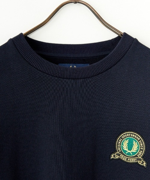 トレーナー スウェット 「WEB先行予約」「FRED PERRY/フレッドペリー」 TENNIS BADGE クルーネックスウェット レディース メン WEB先行予約】[FRED PERRY/フレッドペリー] TENNIS BADGE クルー