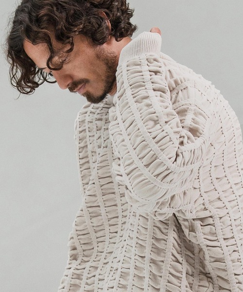 CAMBIO(カンビオ)の「mn3137-Floating Jacquard Mole Knit Crew Neck Pullover プルオーバーニット(ニット/セーター・メンズ・カーキ/ブラック/チャコール/キナリ・S/M/L)」の6枚目の写真