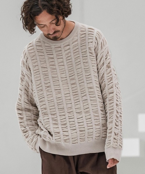 CAMBIO(カンビオ)の「mn3137-Floating Jacquard Mole Knit Crew Neck Pullover プルオーバーニット(ニット/セーター・メンズ・カーキ/ブラック/チャコール/キナリ・S/M/L)」の7枚目の写真