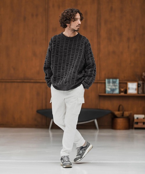 CAMBIO(カンビオ)の「mn3137-Floating Jacquard Mole Knit Crew Neck Pullover プルオーバーニット(ニット/セーター・メンズ・カーキ/ブラック/チャコール/キナリ・S/M/L)」の18枚目の写真