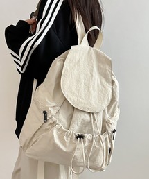軽量　ナイロン　バックパック