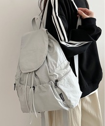 軽量　ナイロン　バックパック