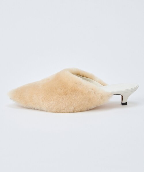 Whim Gazette(ウィムガゼット)の「【Hoaw.】ムートンミュール(サンダル・レディース・ライトベージュ・36/37/38)」の3枚目の写真