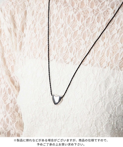 ANNIKA INEZ(アニカイネズ)の「ANNIKA INEZ Heart Necklace, Sml アニカ イネズ ハート ネックレス(ネックレス・レディース・シルバー・FREE)」の9枚目の写真