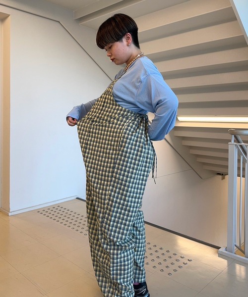 CIAOPANIC TYPY(チャオパニックティピー)の「【妊婦さんや低身長ぽっちゃりさんサイズあり】チェック切り替えキャミサロペ(サロペット/オーバーオール・レディース・ブルー/ブラック/イエロー・SMALL/MEDIUM/LP)」の7枚目の写真