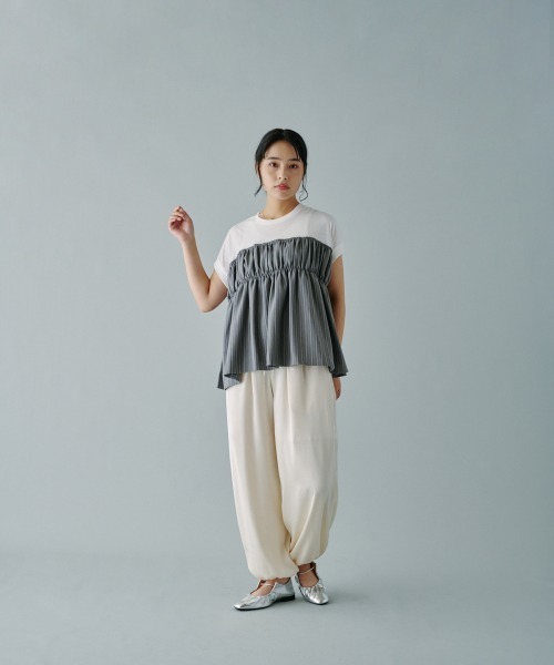 terrace(テラス)の「ヘリンボーンストライプドッキングプルオーバー(Tシャツ/カットソー・レディース・ホワイト系/ブラック系/グレー系・MEDIUM)」の18枚目の写真