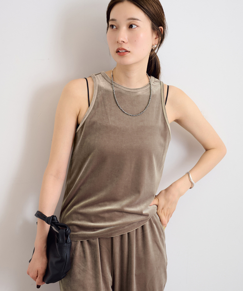 FRAMeWORK（フレームワーク）の「GREYCHORD/グレーコード NIKI NOSLEEVE（タンクトップ・レディース・ブラウン/ウッド・FREE）」の2枚目の写真