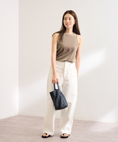 FRAMeWORK（フレームワーク）の「GREYCHORD/グレーコード NIKI NOSLEEVE（タンクトップ・レディース・ブラウン/ウッド・FREE）」の19枚目の写真