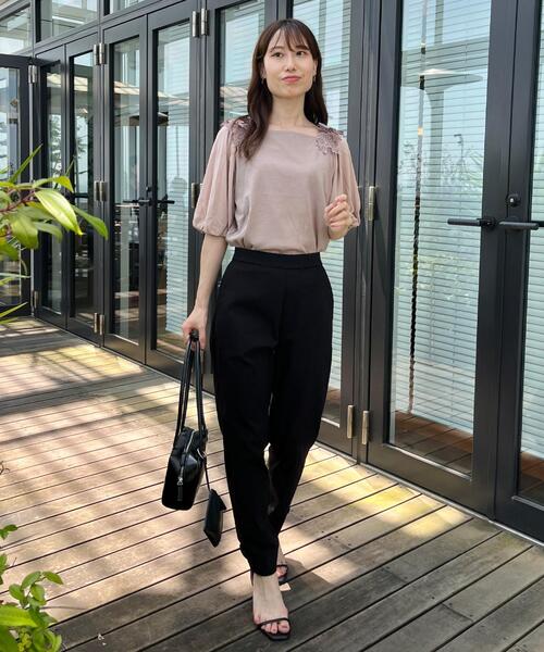 couture brooch(クチュールブローチ)の「【らくちん・キレイ見え】リボンハイパーストレッチパンツ(その他パンツ・レディース・ブラック/グレー・36/38/40/42)」の20枚目の写真