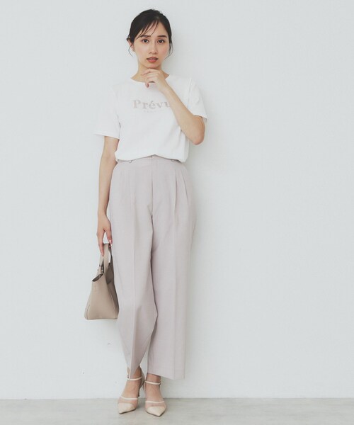 index（インデックス）の「スパンコール刺繍ロゴTシャツ【洗濯機洗い可/接触冷感/UVケア】（Tシャツ/カットソー・レディース・オフホワイト/チャコールグレー/グリーン系・36/38/40/42）」の5枚目の写真