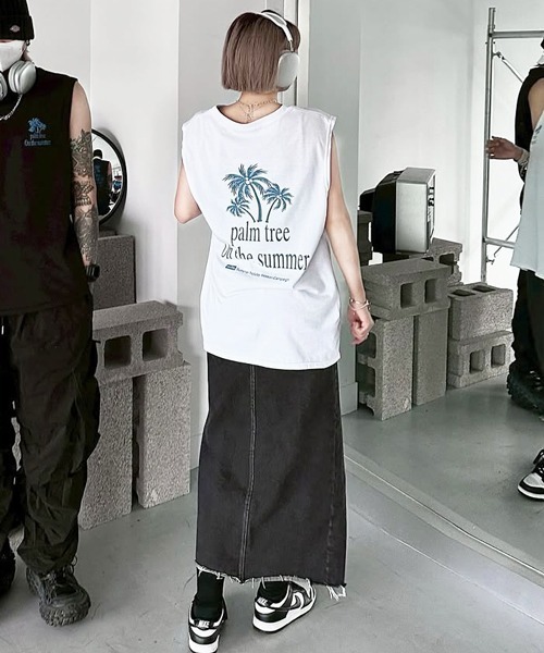 NOWLE(ノウル)の「【NOWLE】リゾートスタイル パームツリー サマー ノースリーブ Tシャツ(タンクトップ・メンズ・ブラック/ブルー/ホワイト・FREE)」の5枚目の写真