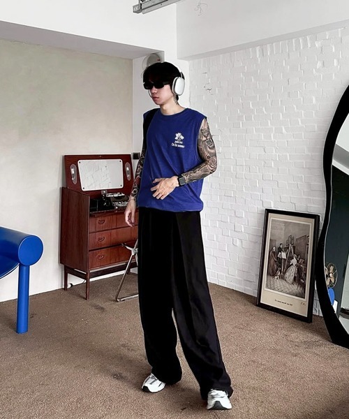 NOWLE(ノウル)の「【NOWLE】リゾートスタイル パームツリー サマー ノースリーブ Tシャツ(タンクトップ・メンズ・ブラック/ブルー/ホワイト・FREE)」の4枚目の写真