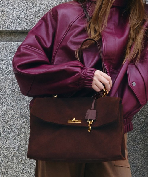 CHARLES & KEITH Kerryトップハンドルサッチェルバッグ CHARLES & KEITH Kerry ケリー トップハンドルサッチェルバッグ（Black