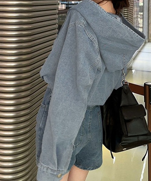 meJane（ミージェーン）の「クロップド丈 デニムプルパーカー（デニムジャケット・レディース・ブルー・S/M/L）」の2枚目の写真