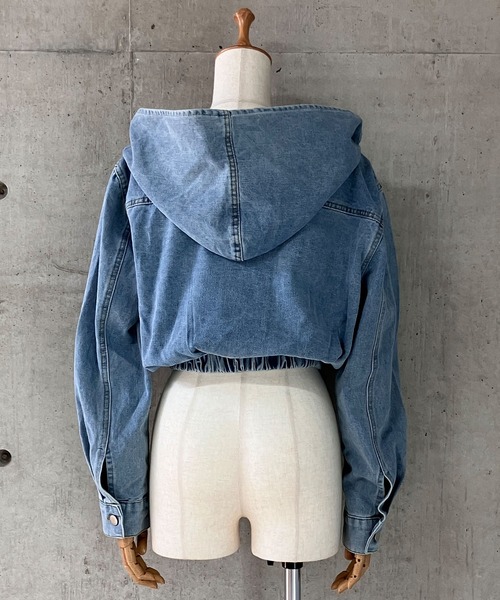 meJane（ミージェーン）の「クロップド丈 デニムプルパーカー（デニムジャケット・レディース・ブルー・S/M/L）」の13枚目の写真