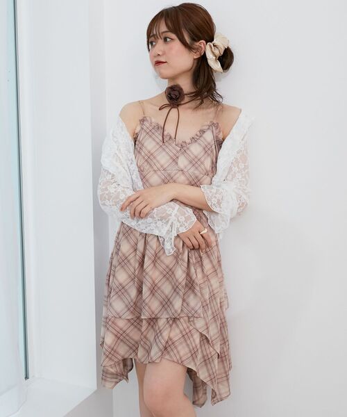 MAJESTIC LEGON（マジェスティックレゴン）の「イレヘムティアードミニキャミワンピ（ワンピース・レディース・ブラック/オフホワイト/ブラウン系その他2・MEDIUM）」の14枚目の写真