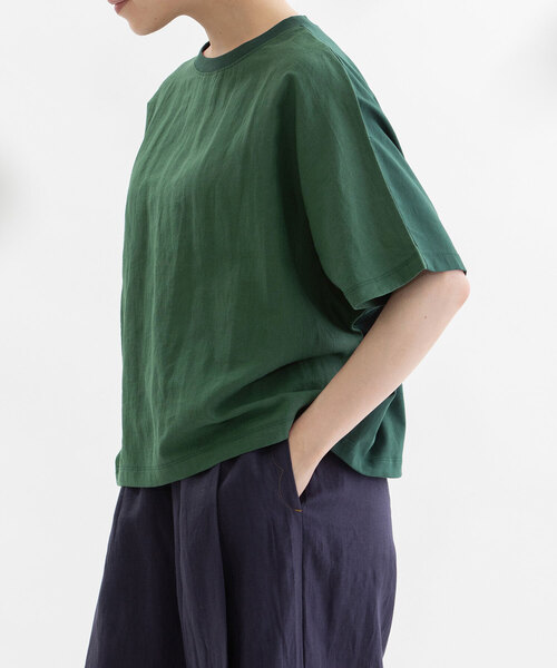 nop de nod(ノップドゥノッド)の「Clocheラミー布帛Tシャツ(Tシャツ/カットソー・レディース・ダークブルー/グリーン/ブラック/オフホワイト・M)」の14枚目の写真