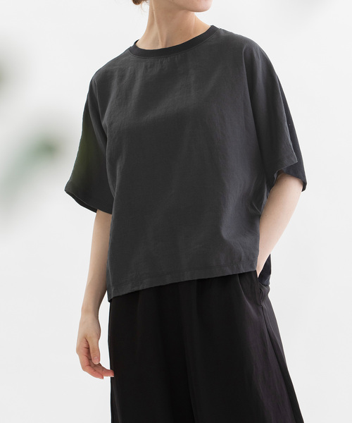 nop de nod(ノップドゥノッド)の「Clocheラミー布帛Tシャツ(Tシャツ/カットソー・レディース・ダークブルー/グリーン/ブラック/オフホワイト・M)」の19枚目の写真