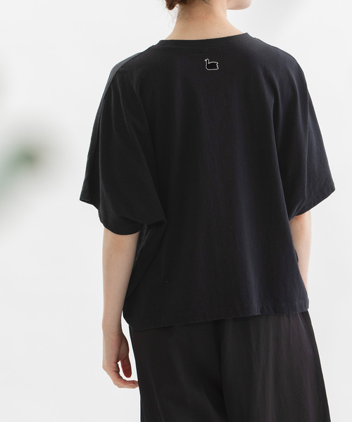 nop de nod(ノップドゥノッド)の「Clocheラミー布帛Tシャツ(Tシャツ/カットソー・レディース・ダークブルー/グリーン/ブラック/オフホワイト・M)」の21枚目の写真