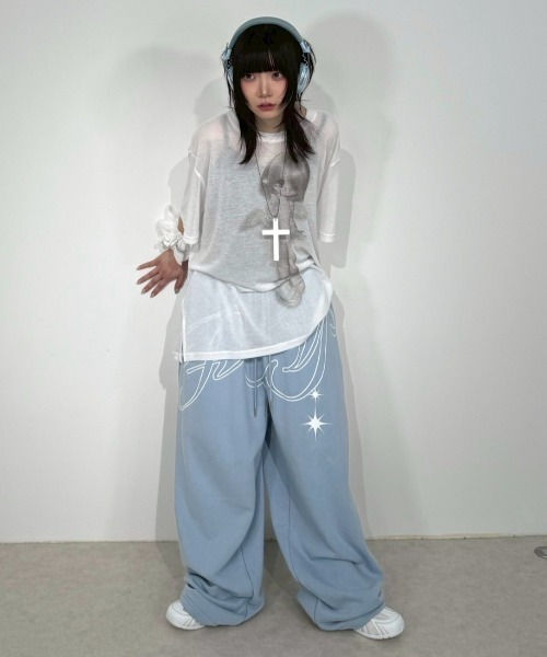 Never mind the XU / Chikashitsu+（ネバーマインド ザ エックスユー / チカシツプラス）の「【Nerd out XU】jujika  / 【ナードアウトエックスユー】クロスチェーンネックレスシルバーネックレス（ネックレス・メンズ・ホワイト/ブラック・ONE SIZE）」の10枚目の写真