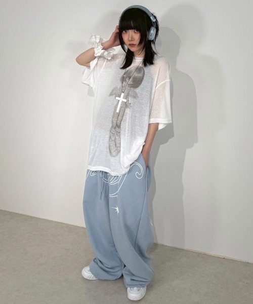 Never mind the XU / Chikashitsu+（ネバーマインド ザ エックスユー / チカシツプラス）の「【Nerd out XU】jujika  / 【ナードアウトエックスユー】クロスチェーンネックレスシルバーネックレス（ネックレス・メンズ・ホワイト/ブラック・ONE SIZE）」の9枚目の写真