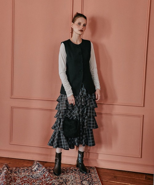 mysty woman（ミスティウーマン）の「クルーネックベスト　588893（ベスト・レディース・ブラック/ベージュ・FREE）」の5枚目の写真